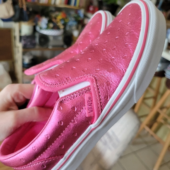 VANS | Metallic pink slip on - Picture 10 of 11